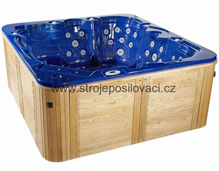 Hydromasažní vana pro 7 osob 5501