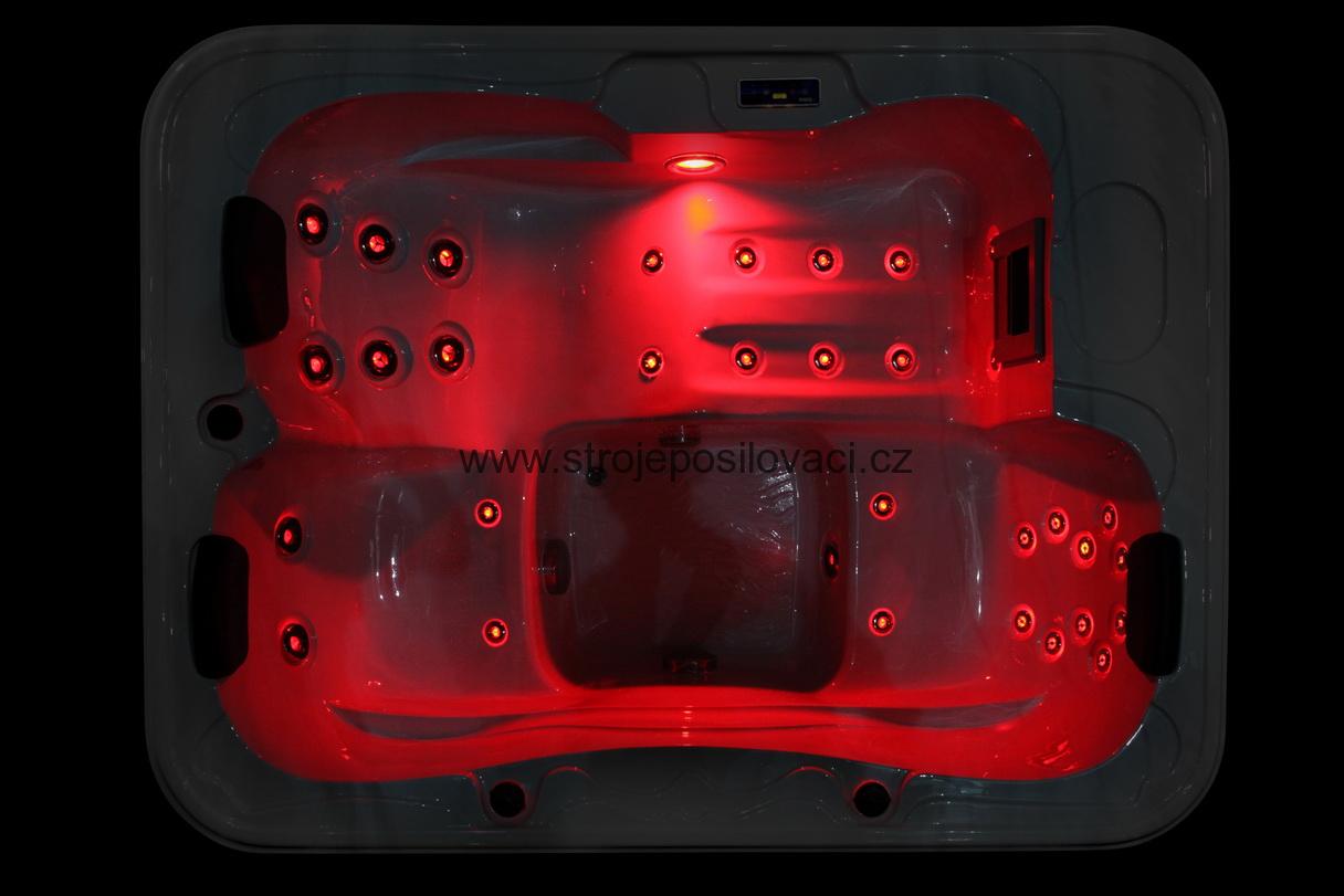 Hydromasažní vířivý bazén MILANO pro 3 osoby 